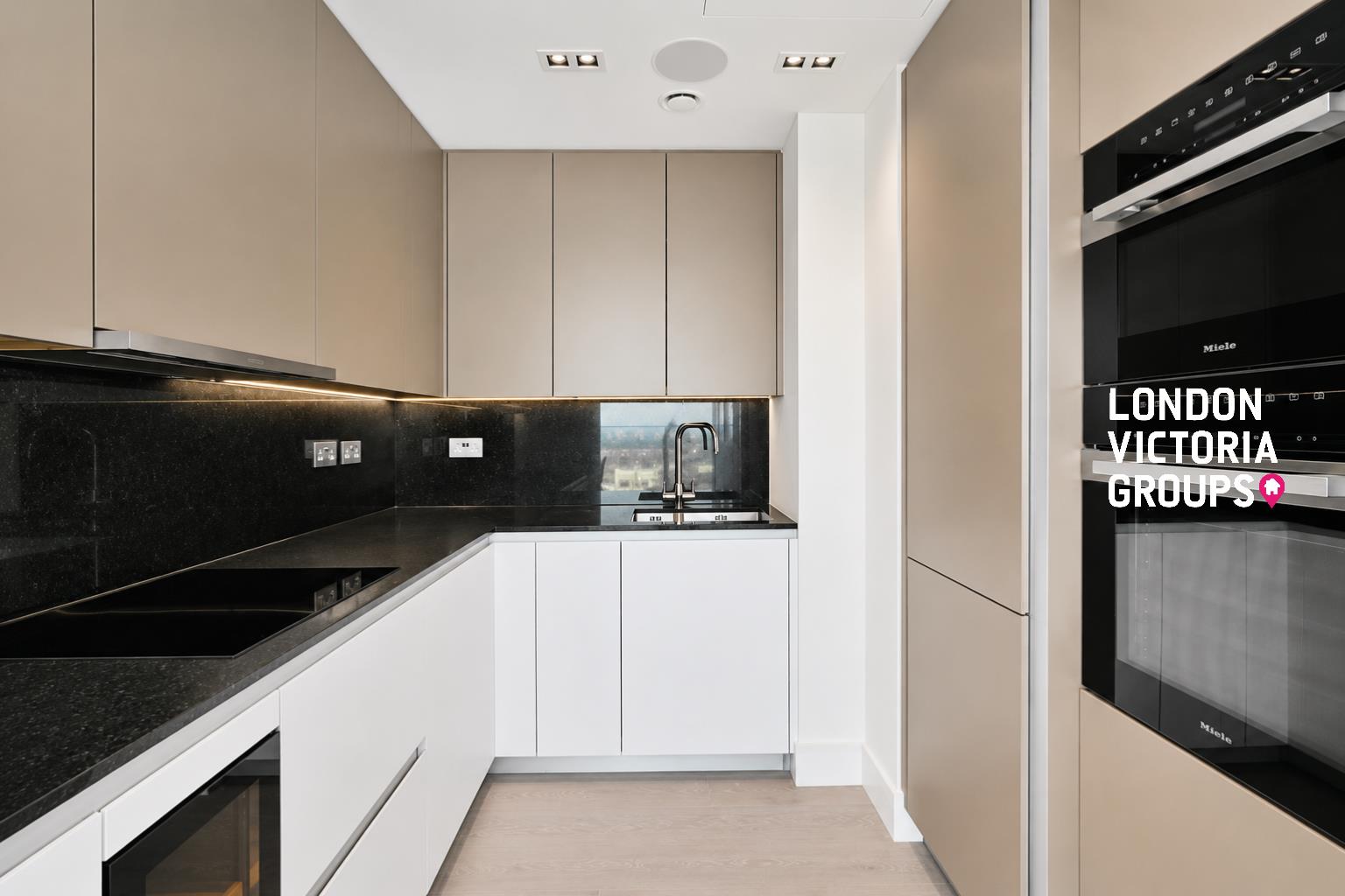 Carrara Tower, 1 Bollinder Place, London